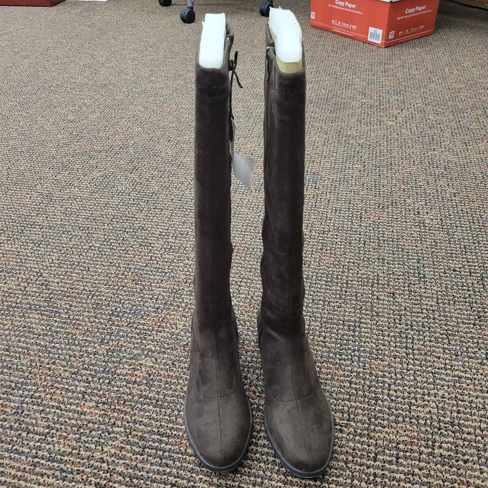 Brown Microfiber Suede Boots Size 39